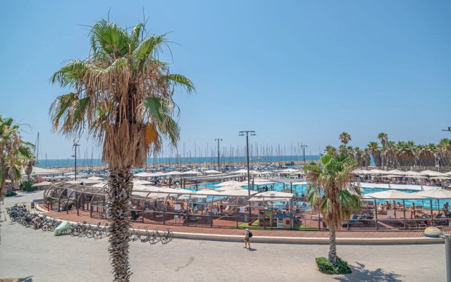 BayWatch Hotel