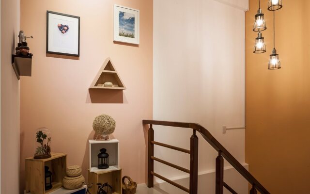 East Runnel Villa Young