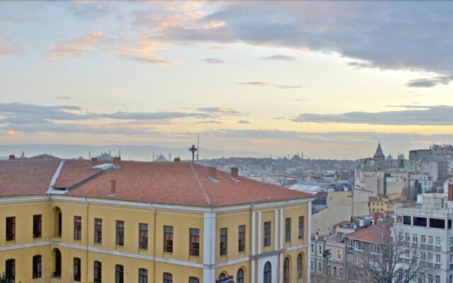 Galatasaray Terrace Apartment