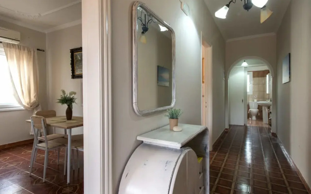 Georgia's Corfu Apartment