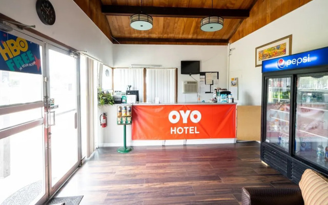 OYO Hotel Ocala, Fl I-75