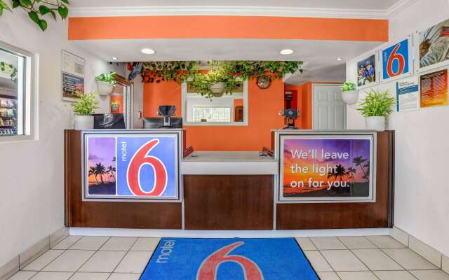 Motel 6 King City, CA