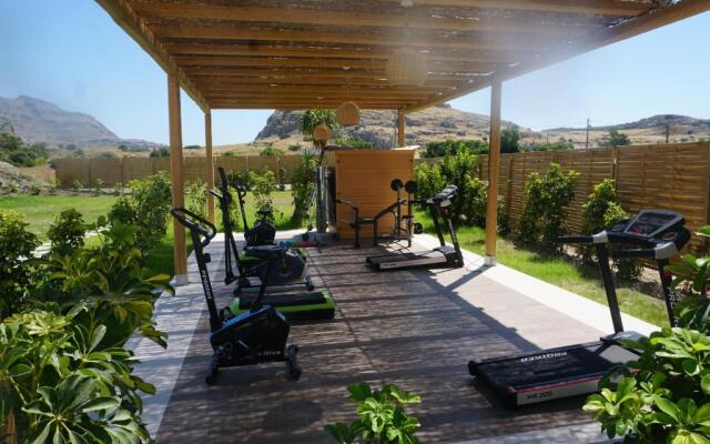 Alia Luxury Suites and Spa