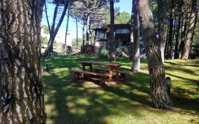 Pinamar Norte Casa Aquiles 8 pax