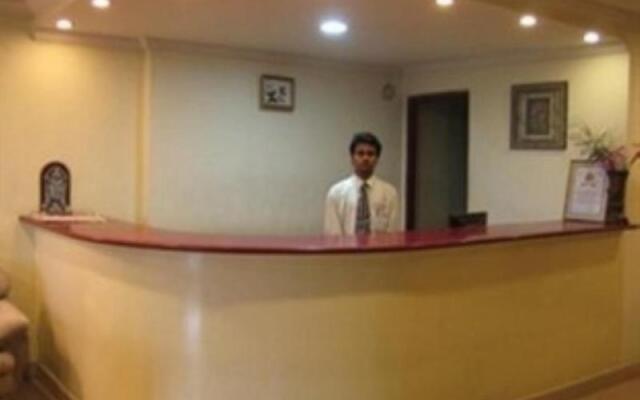 OYO 15140 Hotel Priya Residency