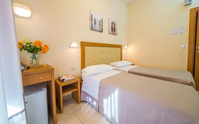 Mediterraneo Hotel & Suites