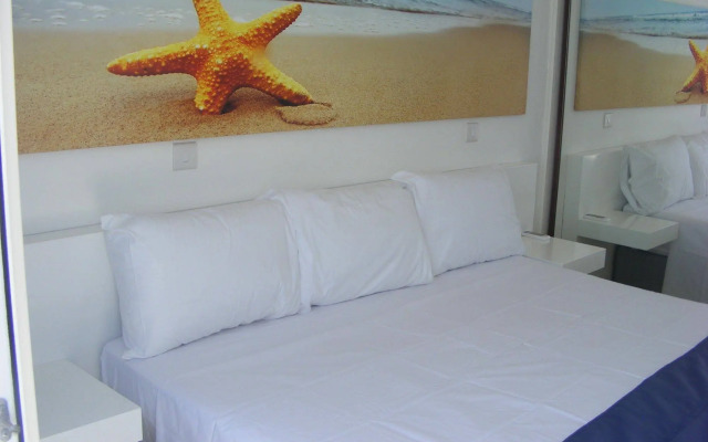 Sun Hall Beach Hotel Apts.