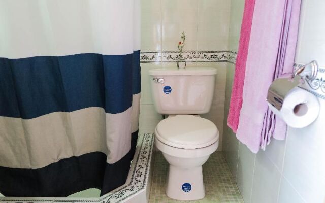 Hostal Balcones Consulado
