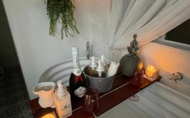Jelani Guest House