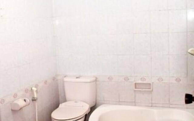 De Nuansa Dago Villa by HouseinBandung
