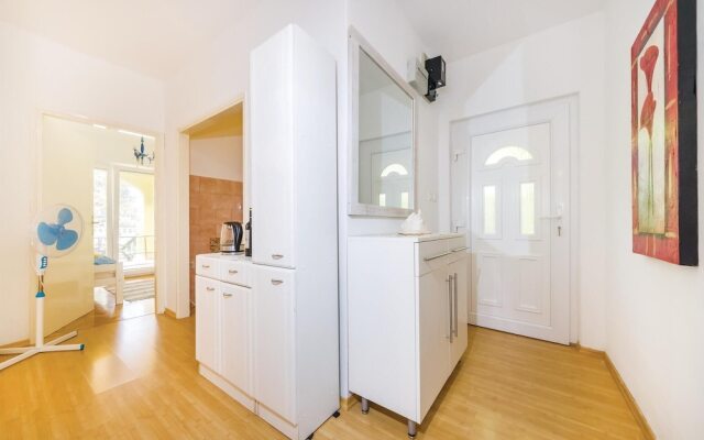 Awesome Home in Krusevo With 2 Bedrooms and Wifi