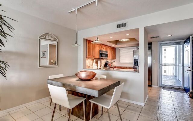 Eagle Cay Building 5-602