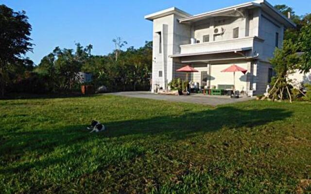 South 215 Homestay