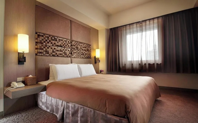 Howard Civil Service International House