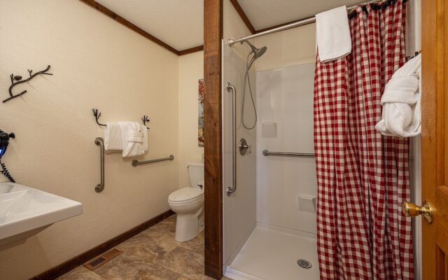 Windsong - Two Bedroom Cabin