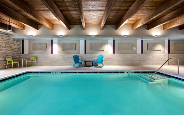 Home2 Suites by Hilton Lincolnshire Chicago