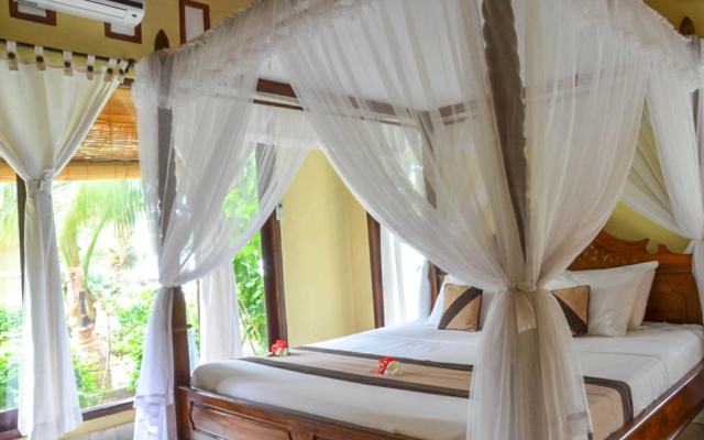 Tamarind Beach Bungalows – Guest Rooms – Lembongan Island