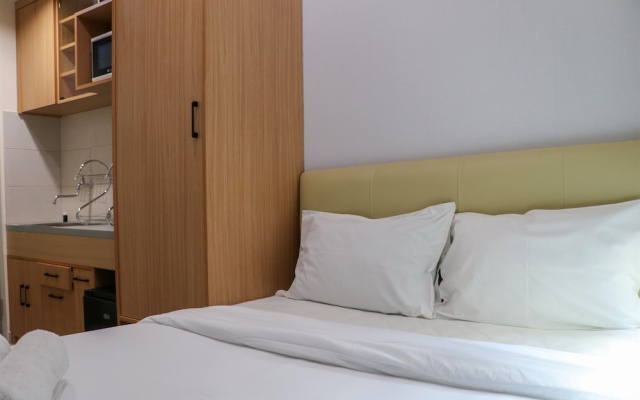 Minimalist Design Studio At Osaka Riverview Pik 2 Apartment – Guest Rooms – Jakarta