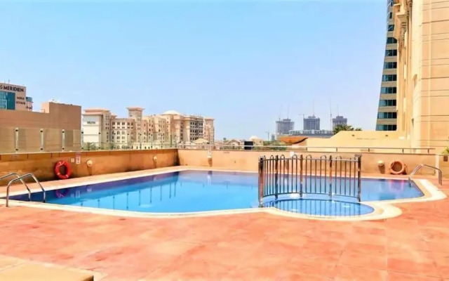 Marina Marvel Room Elite Residences