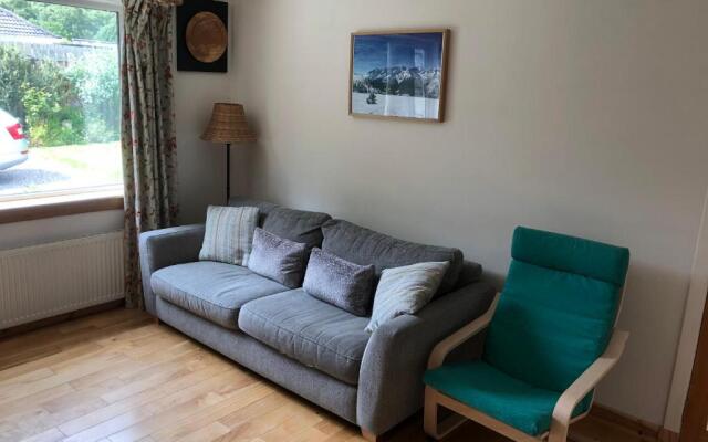 21 Craig Na Gower Avenue