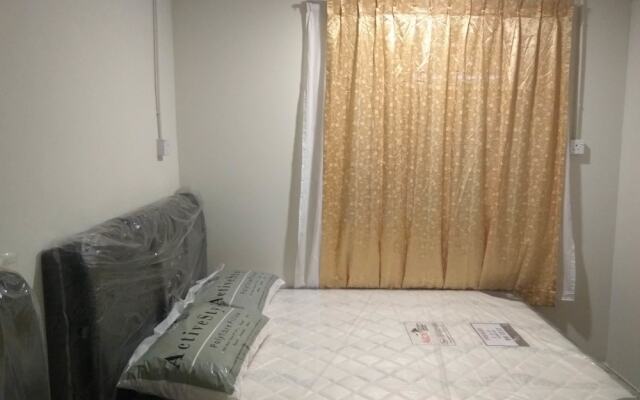 Sakura Bandar Semariang Guest House