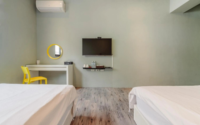 MUNA Hostel