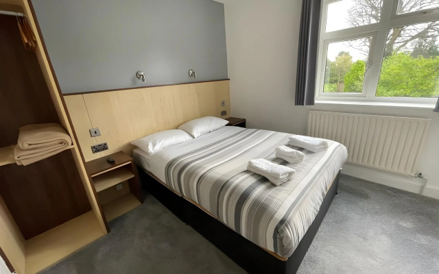 Gainsborough Lodge