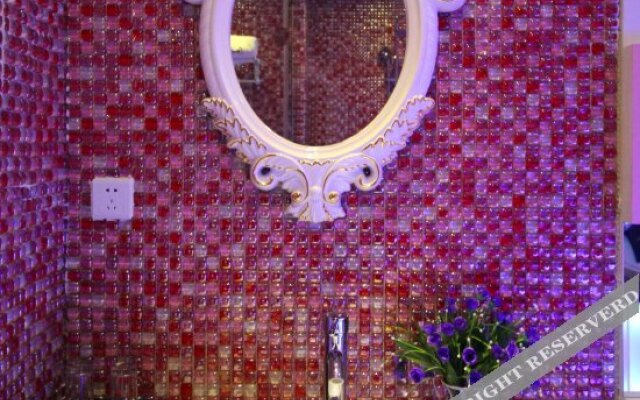 Shi'ai Couples' Hotel