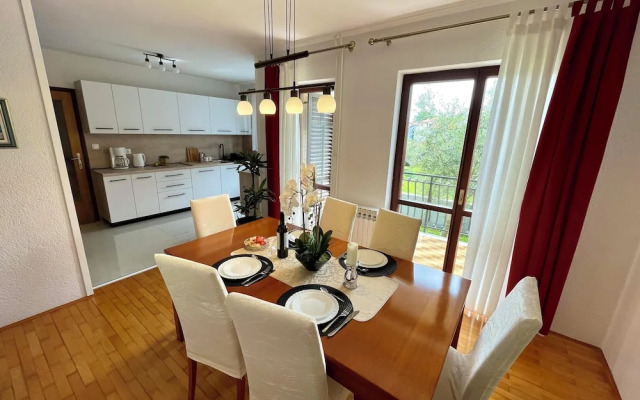 Apartment Adri