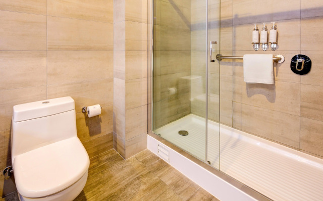 Wyndham Santiago Aeropuerto