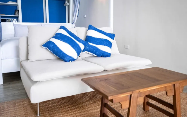Baan Jai Dee Beach Front Hotel