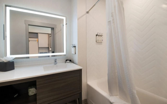 Holiday Inn Hotel And Suites Mt Juliet Nashville Area