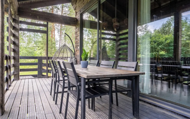 Comfy Cabin in Tahko  with Hot Tub. Private Sauna