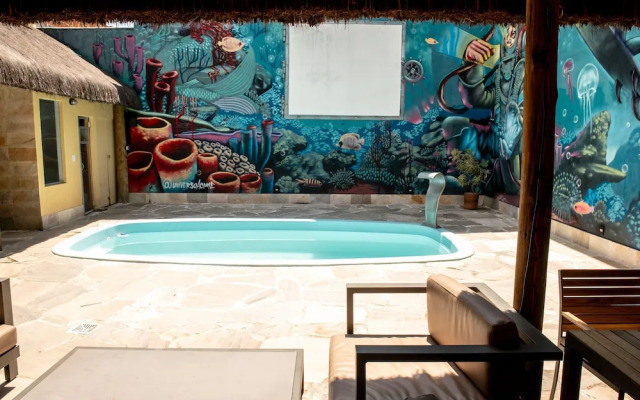 Longboard Paradise Surf Club