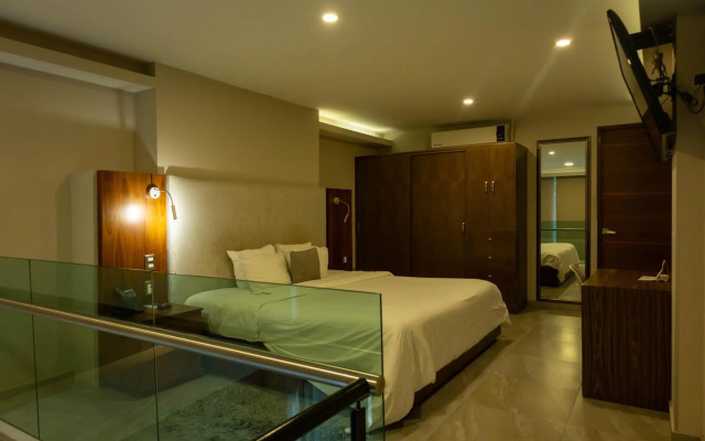 Holiday Inn Express & Suites Playa Del Carmen by IHG