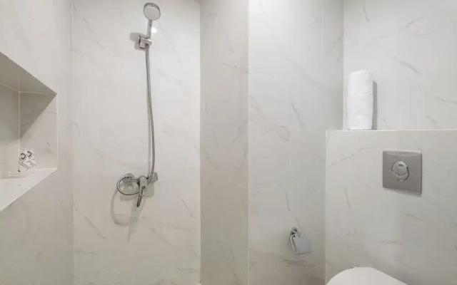 Luxe 2BR Unit Apartment in Nusa Dua