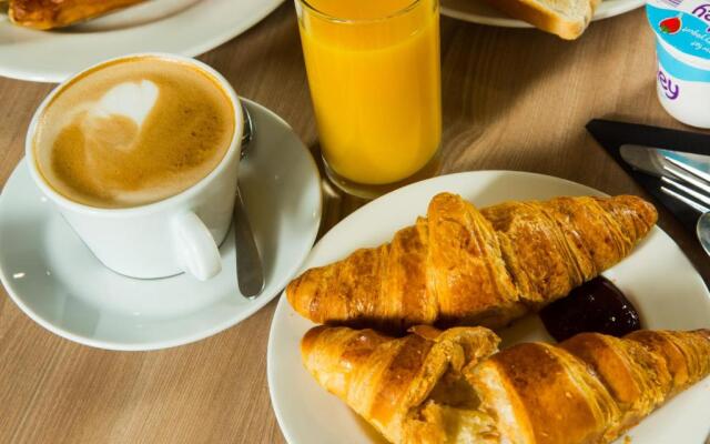 Holiday Inn Express Leeds City Centre Armouries by IHG