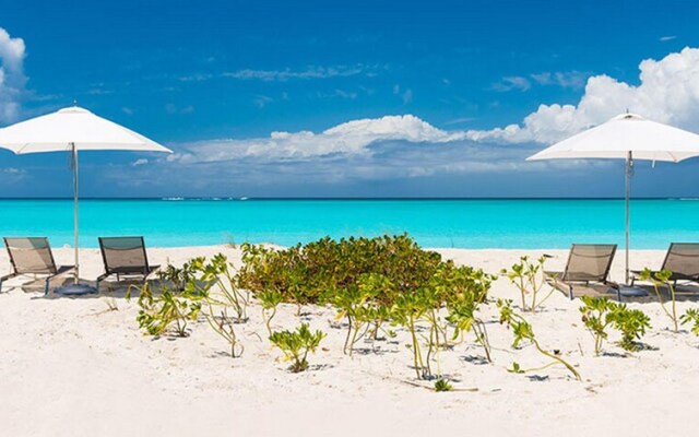 Villa Hawksbill