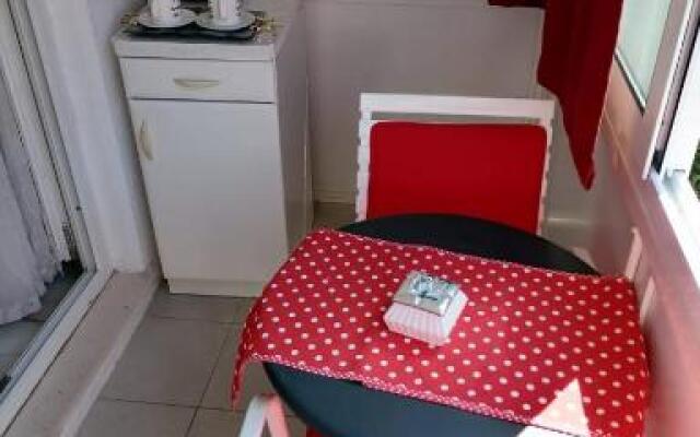 Room Dragica