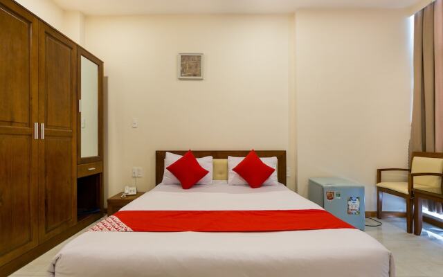 OYO 195 Lap Nhu Y Hotel