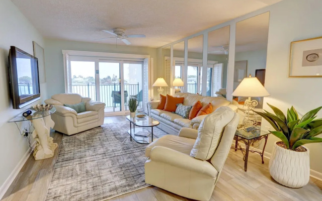 Land's End 5-203 Gulf-bay Front - Premier