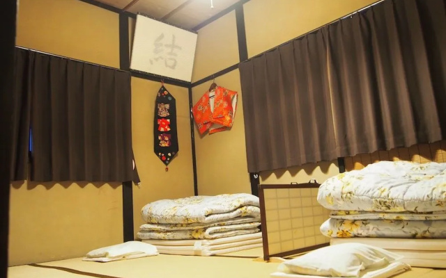 Kakure-Yado Yuji-inn - Hostel – Guest Rooms – Kurashiki