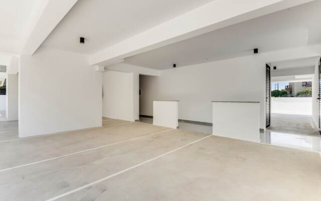 Sanders Crystal 1 - Charming 1-bdr Apt With Shared Pool