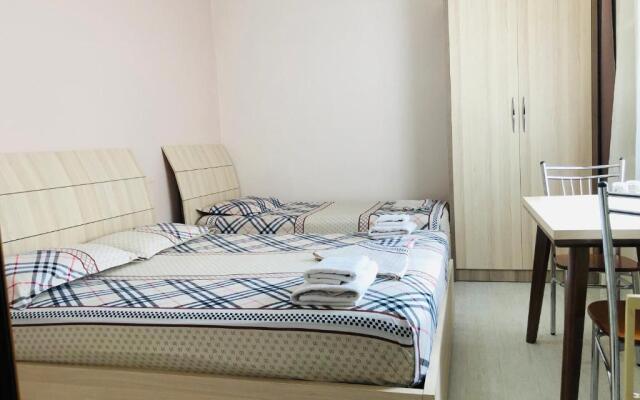 City Rooms and Studio Apartments