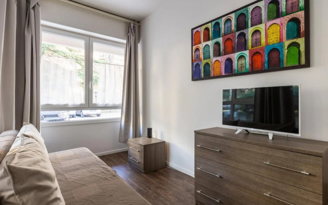 Largo Molina Apartment 1 by Wonderful Italy