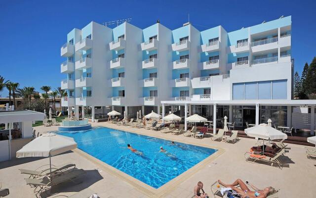 Okeanos Beach Boutique Hotel