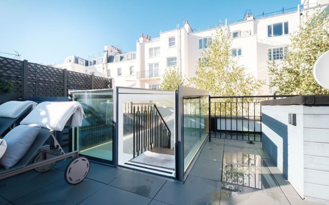 Luxury Home with 3 Bed 2 Bath in London