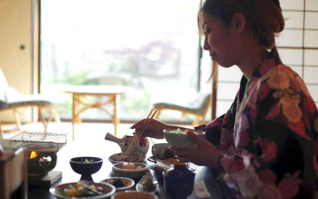Onishiya Suishoen