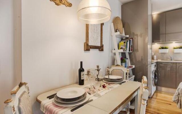 BmyGuest - 28 Tram Central Apartment