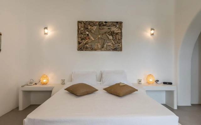 Eiriana Luxury Suites